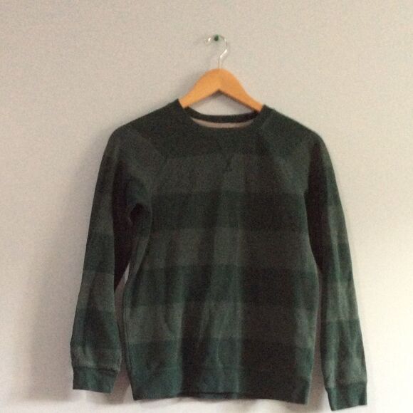 Green Sweater Crewneck - Picture 13 of 16